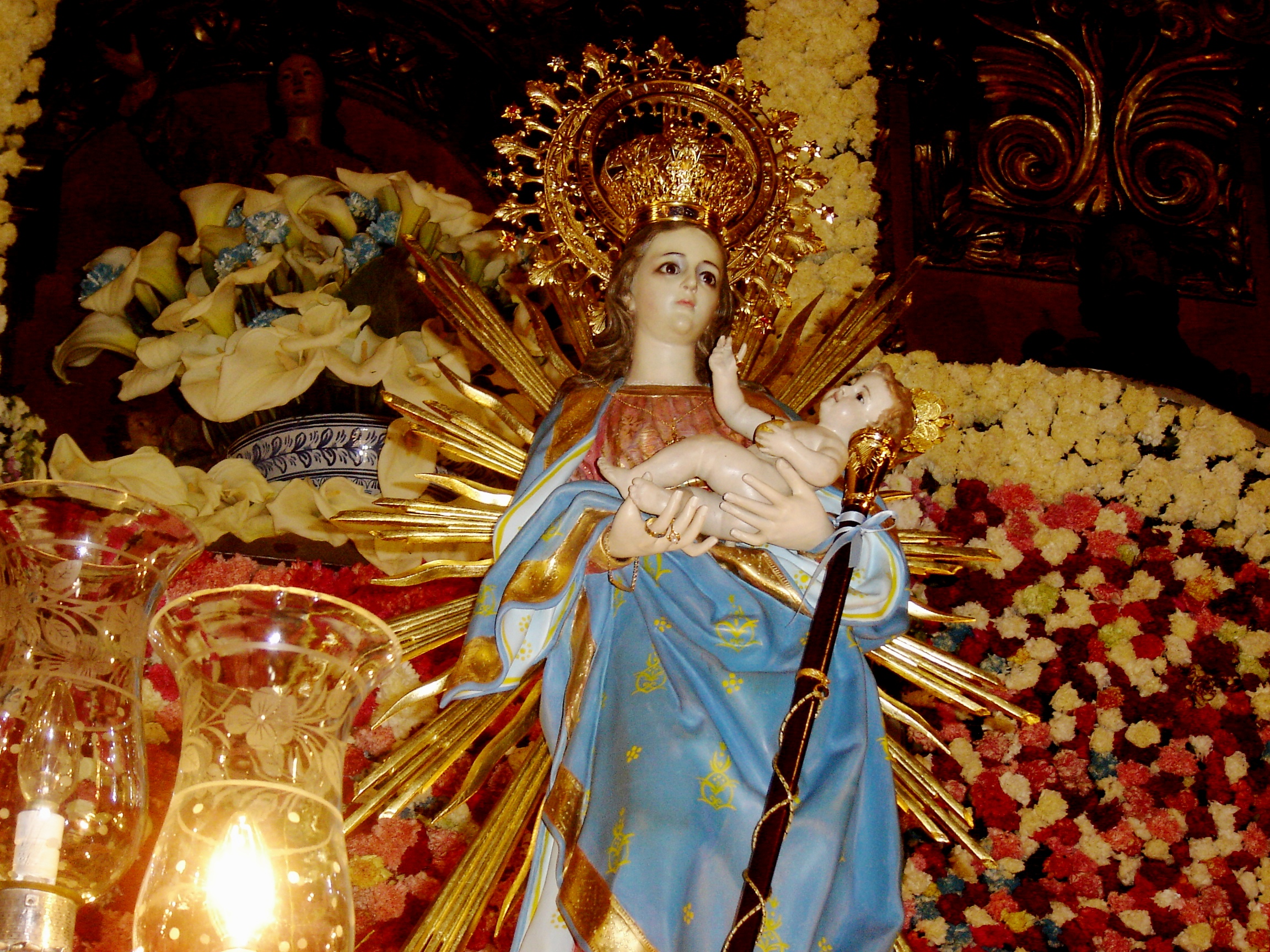 Ofrenda floral a la Virgen del Salobrar